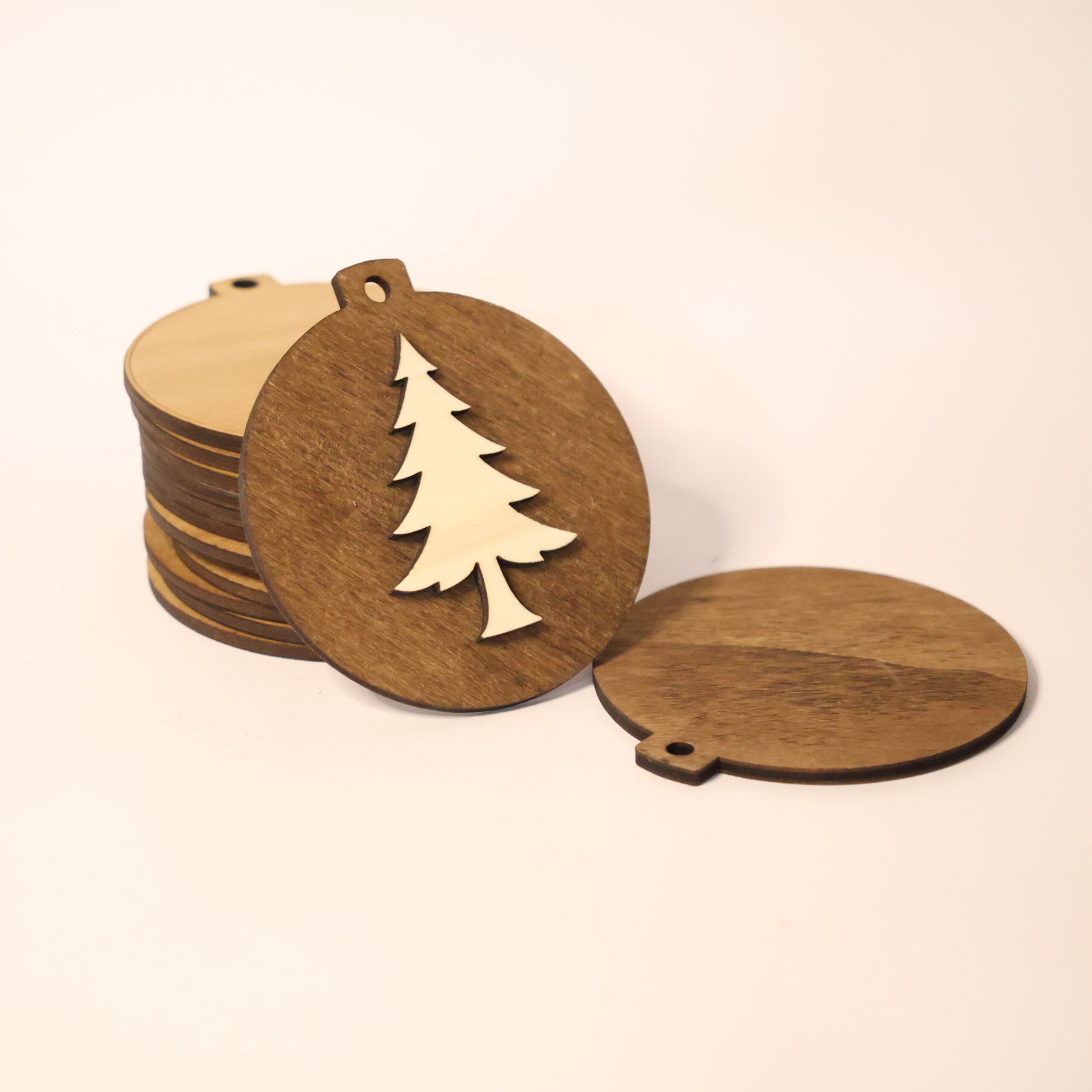 Bola Navidad 10cm. Pino